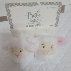 Lamb slipper rattles